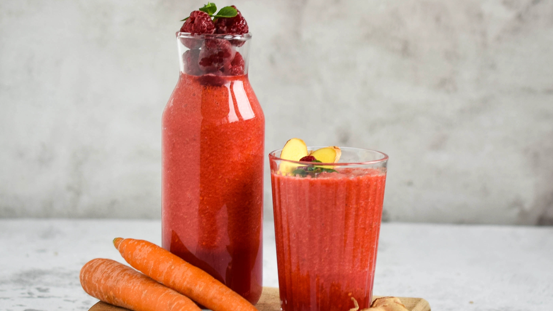 Citrus fruit raspberry smoothie - Tatjana Popovic | Certified Health Coach