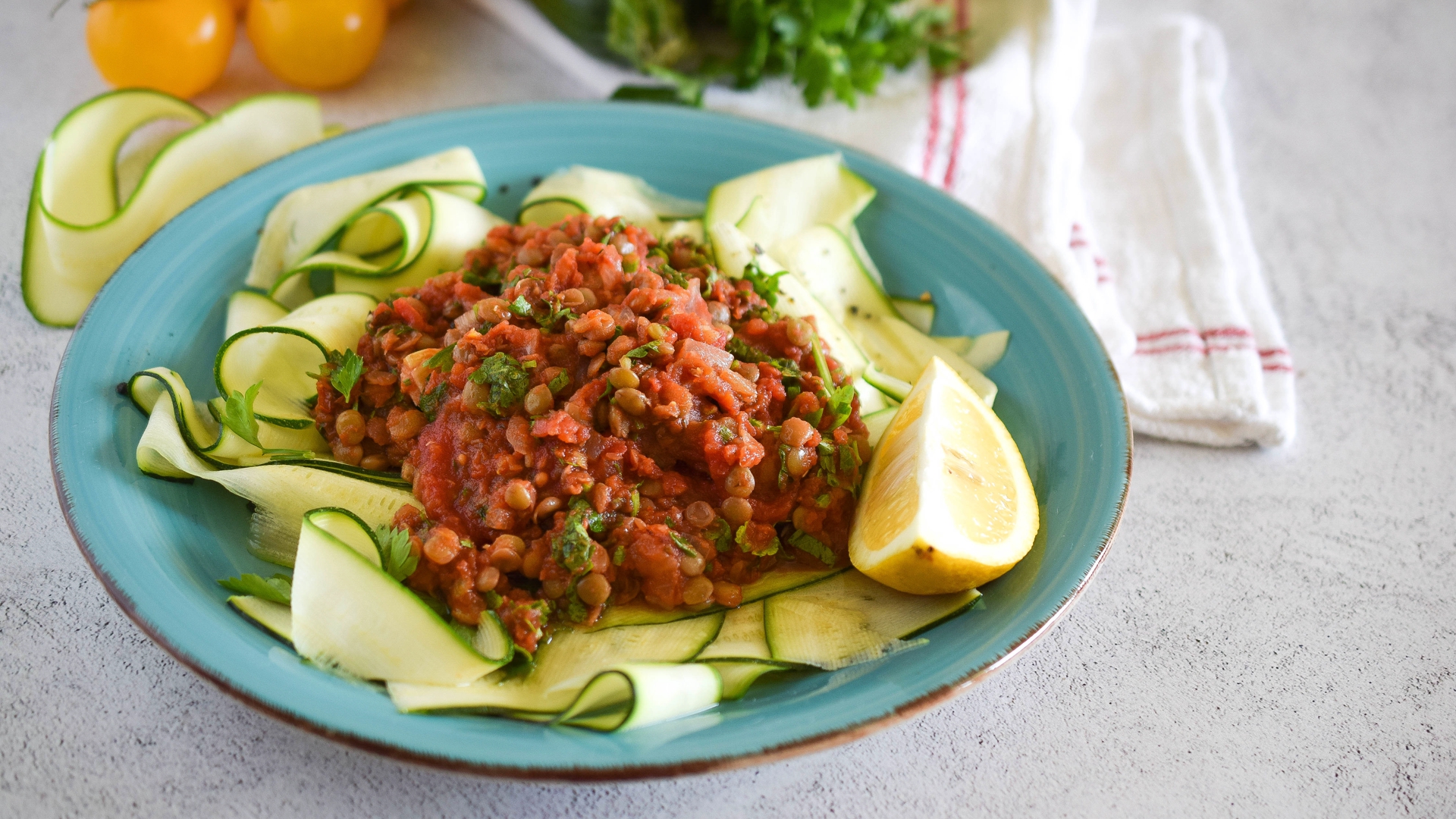 Zucchini pasta with lentil bolognese